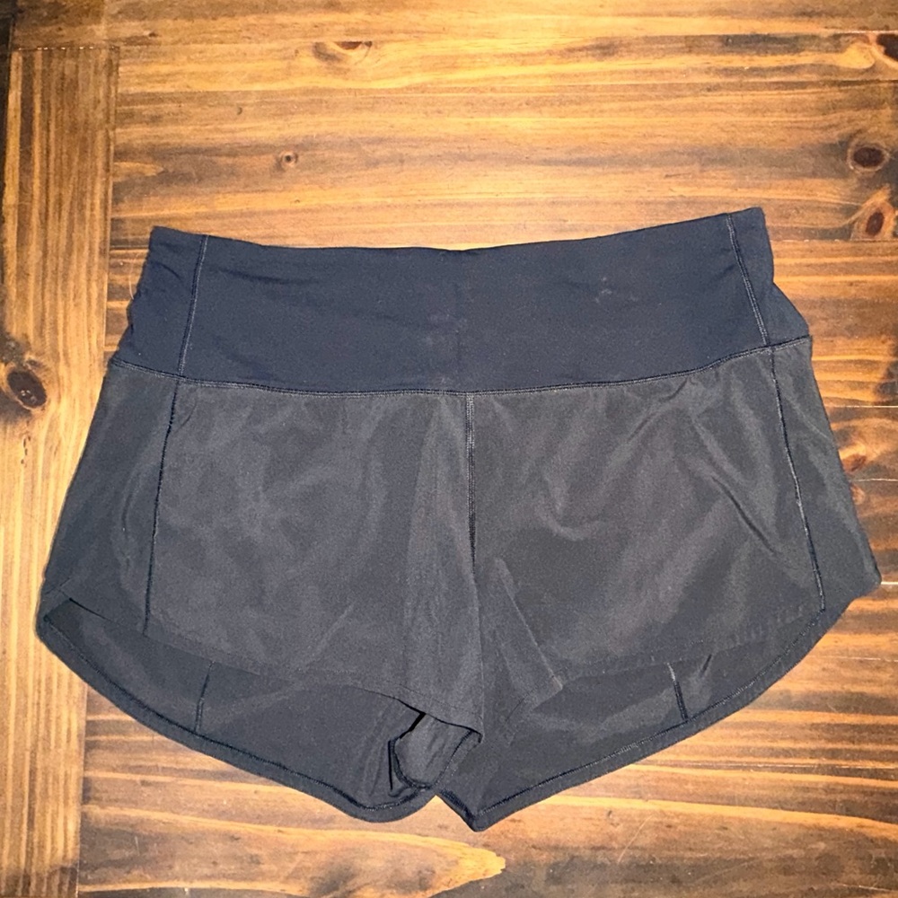 Lululemon Athletica speed ups HR 2.5 in